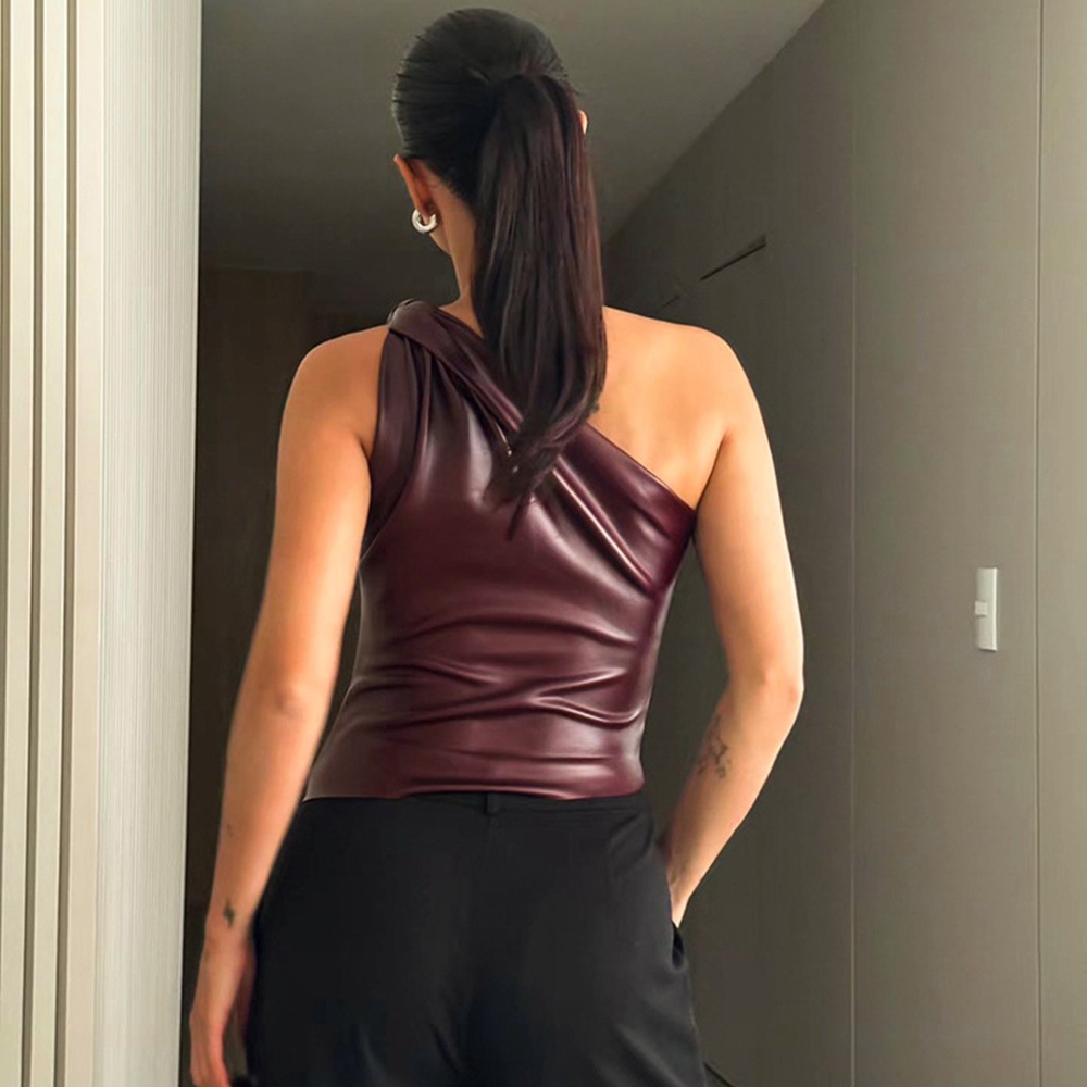 OM - New Solid Color Sleeveless Oblique Neckline Fitted Sexy Twisted Strap One-Shoulder Top